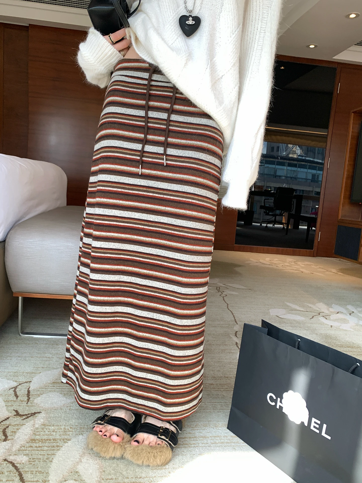 

Женская длинная юбка А-силуэта с высокой талией в полоску, осенне-зимняя, прямого кроя, повседневная, для офиса, с эффектом похудения