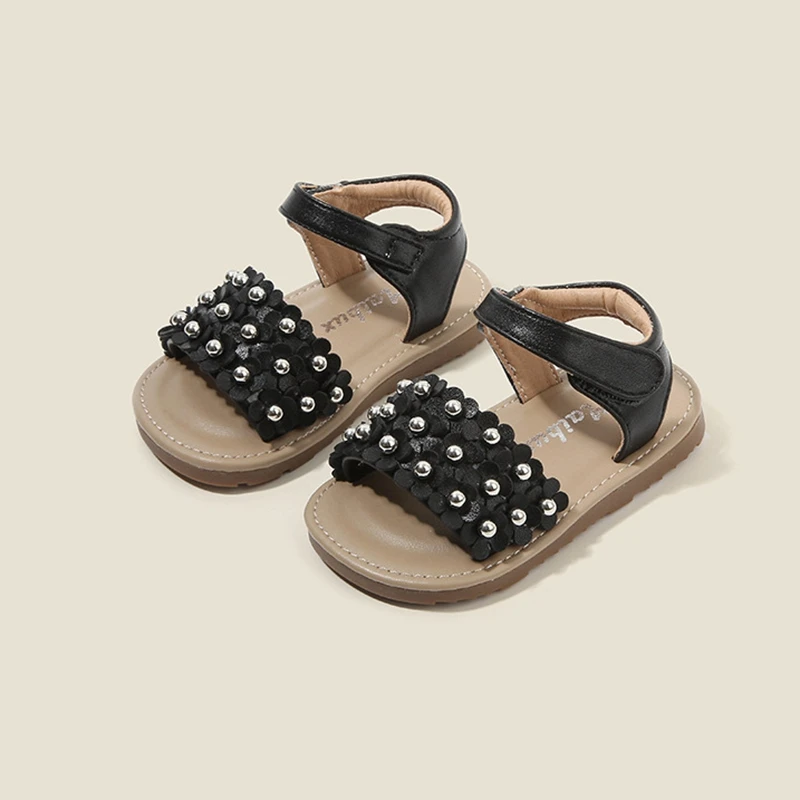 Sandalias de marca para niñas pequeñas, zapatos de verano con flores plateadas, negras y rosas para bebés y mujeres, zapatos para caminar con remaches completos, vestido de princesa para niños