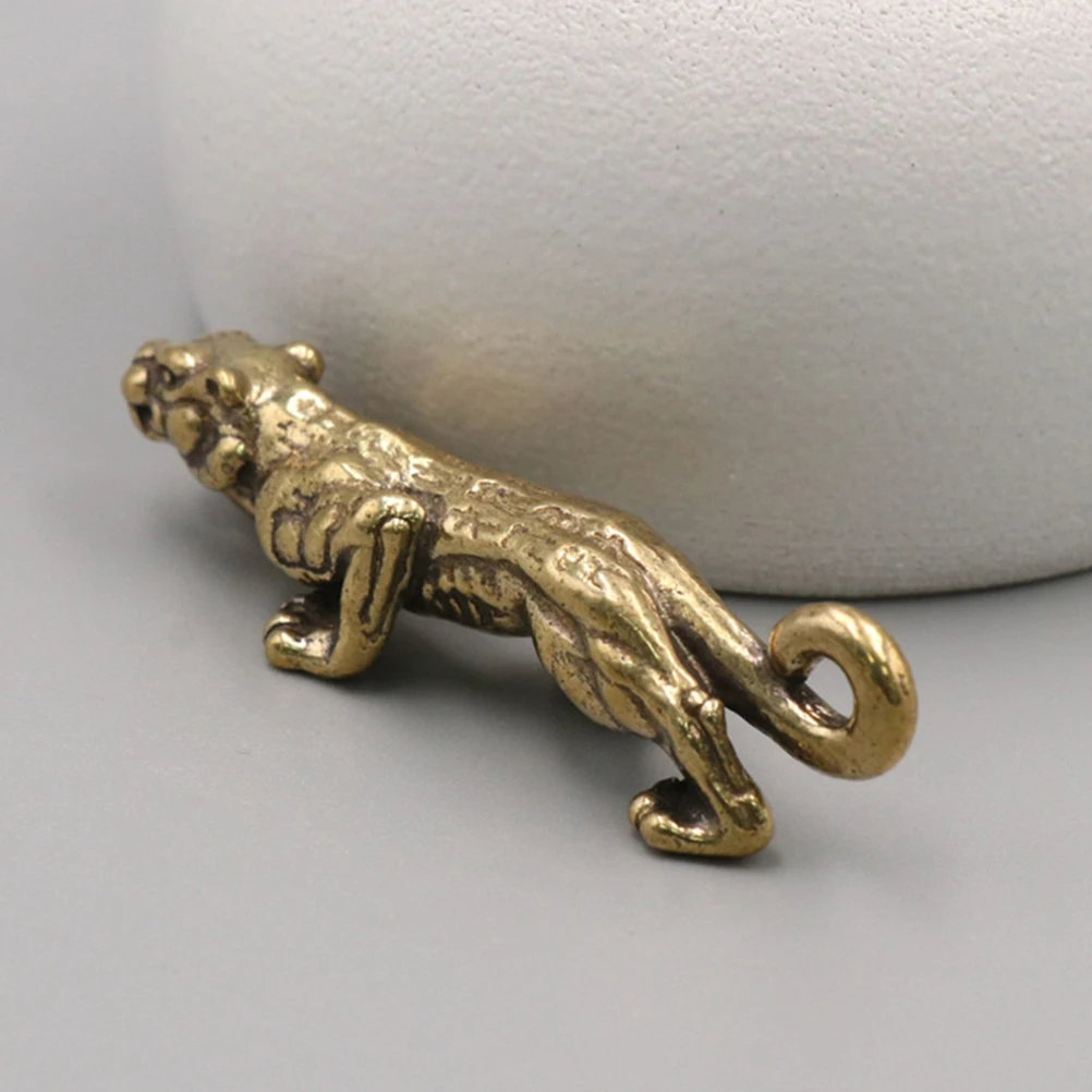 

Brass Tiger Keychain Adorn Simulated Pendant Jewelry Making Craft Retro Design Lightweight Ornament For Diy Keychains Girls