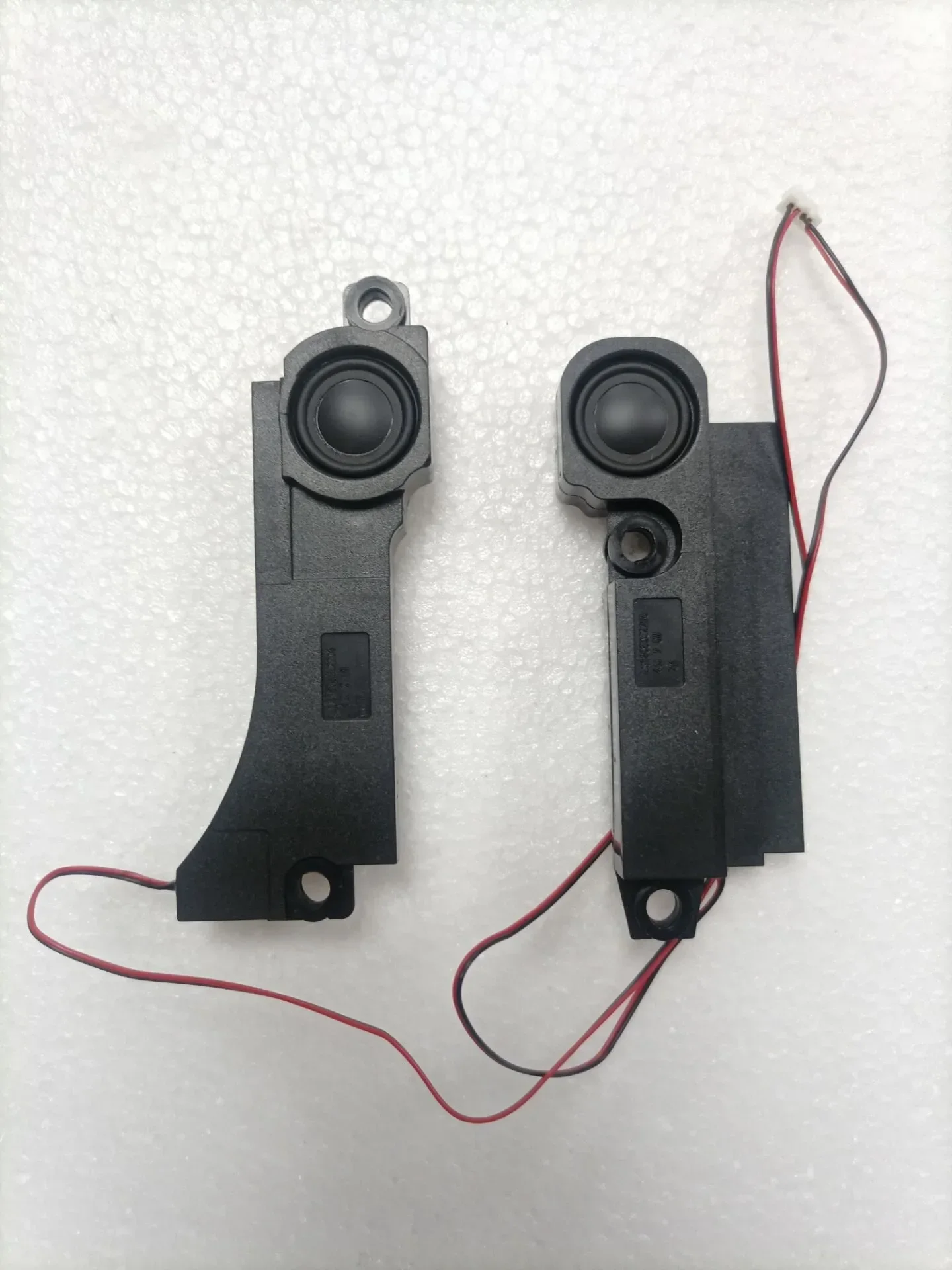 NEW Laptop Speaker Set for Lenovo Y500 Y510 Y510P Series Excellent