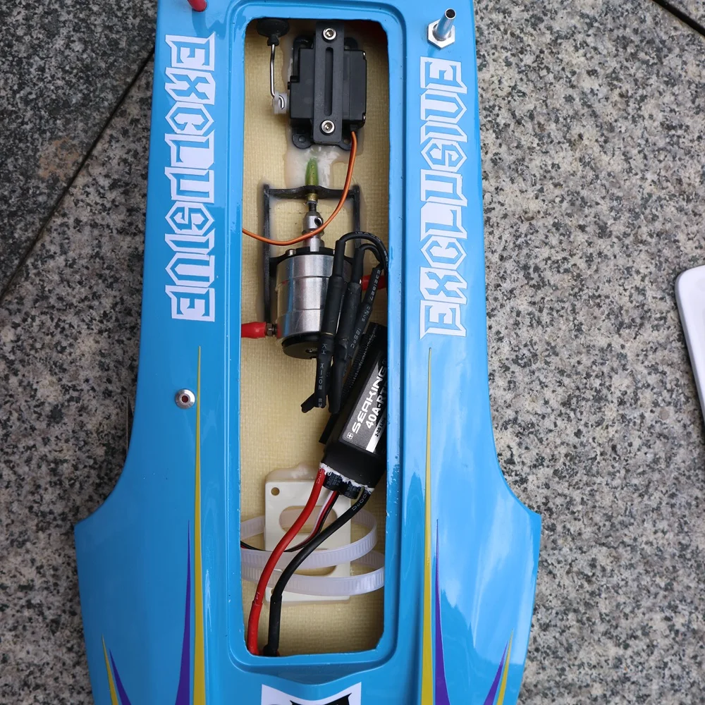 DT M380 Lightning Fiberglass Brushless RC Boat/ Catamaran with Motor 2435 KV2700/ 40A ESC/ 17g Servo