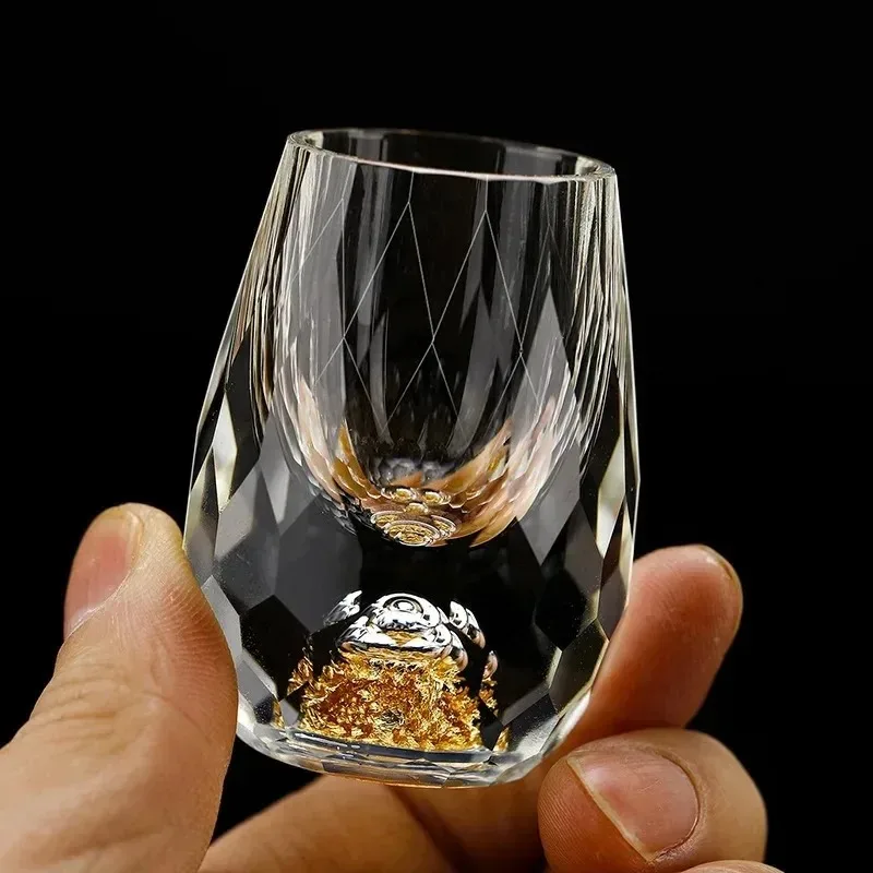 

Luxury Crystal Glass Vodka Sake Shochu Bar Liqueur Double Bottom Gold Foil Glass Tea Cup High-end Gift Hard Liquor Wine Glasses