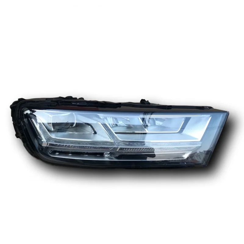 Suitable For The New - Laser Matrix Audi Q7 , Low- Upgrade To High-End Headlights, Original Disassembled Car