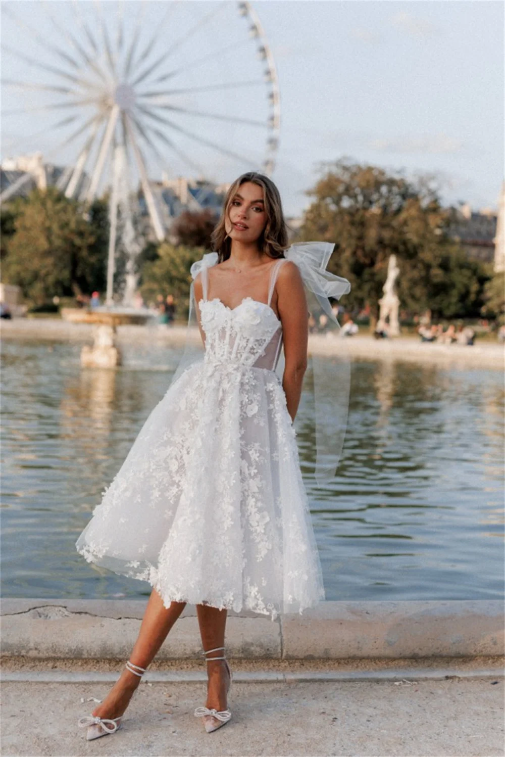 Amanda princesa hasta la rodilla A-line Vestidos De Novia 3D flor encaje vestido De Novia arco en correas tul personalizado Robe De Mariée