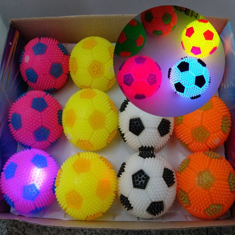 Glowing ball in the dark, squeaking toy, bouncing activated toy, PET ball, puppy, cat, dog, easy to clean