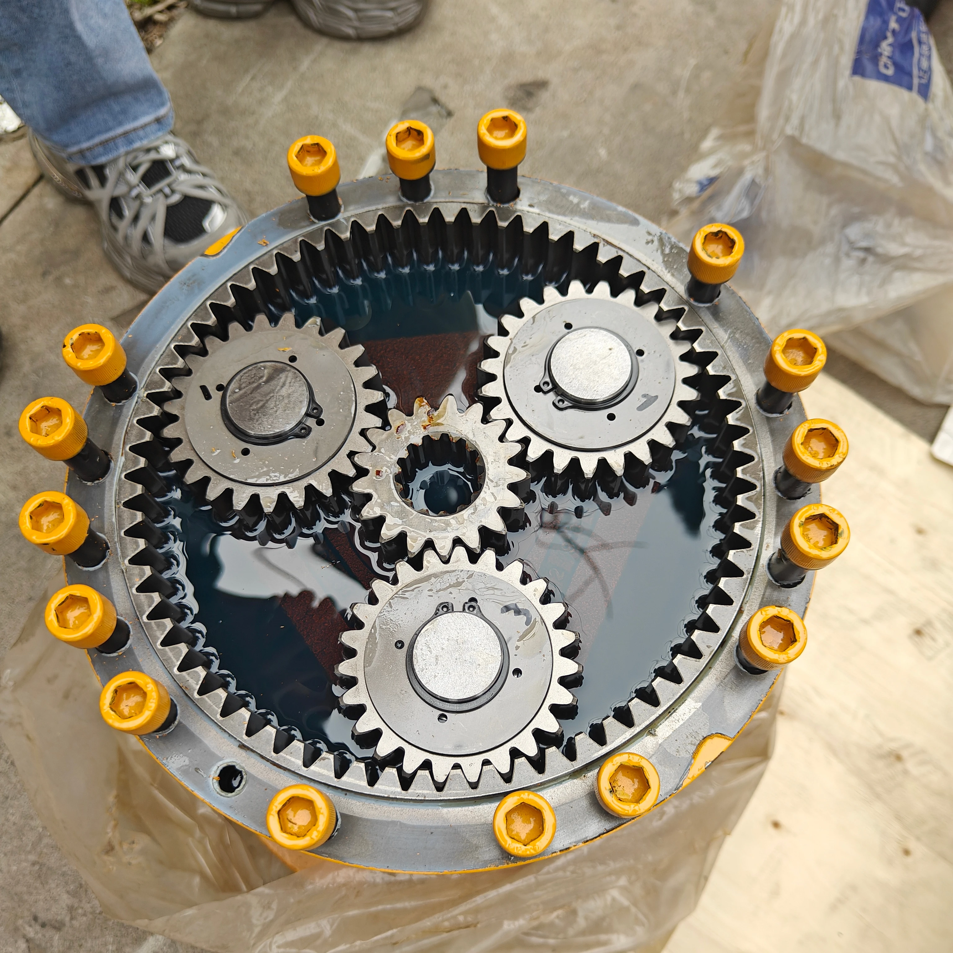 

Bestseller for Sany Rotary Speed Reducer New Condition for SY135 SY135C Excavator Spare Parts