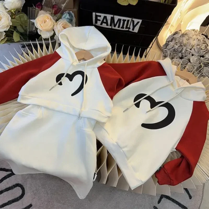 2026 Family Winter Autumn Clothing Fashion Mom Girl Daughter Dress Dad Son Kids Matching Same Hooded Sweatshirt Baby Romper  567