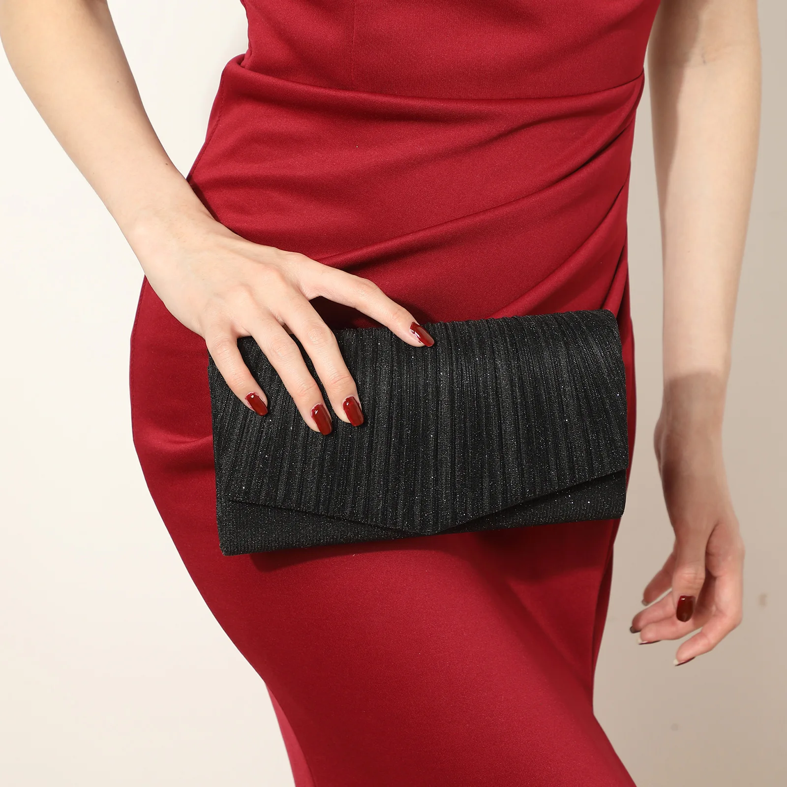 Luxury Envelope Clutch Bags for Women Handbags Metal Small Day Clutch Party Evening Dress Evening Bags Wedding Female Purse Bag