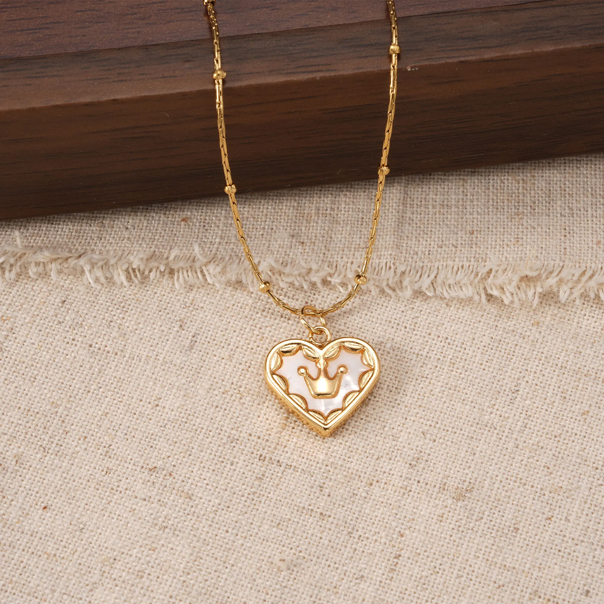18K vergoldete Edelstahl-Herz-Stern-Halskette für Damen, Schmuck, Mode, Party, Hochzeit, Geschenk, wasserdichtes Zubehör