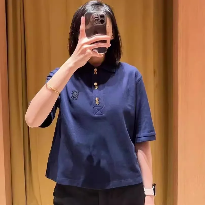 Letter Embroidered Women Solid Color T-Shirt Metal Buckle Short Sleeved Loose Turn-Down Collar Top Summer 2026
