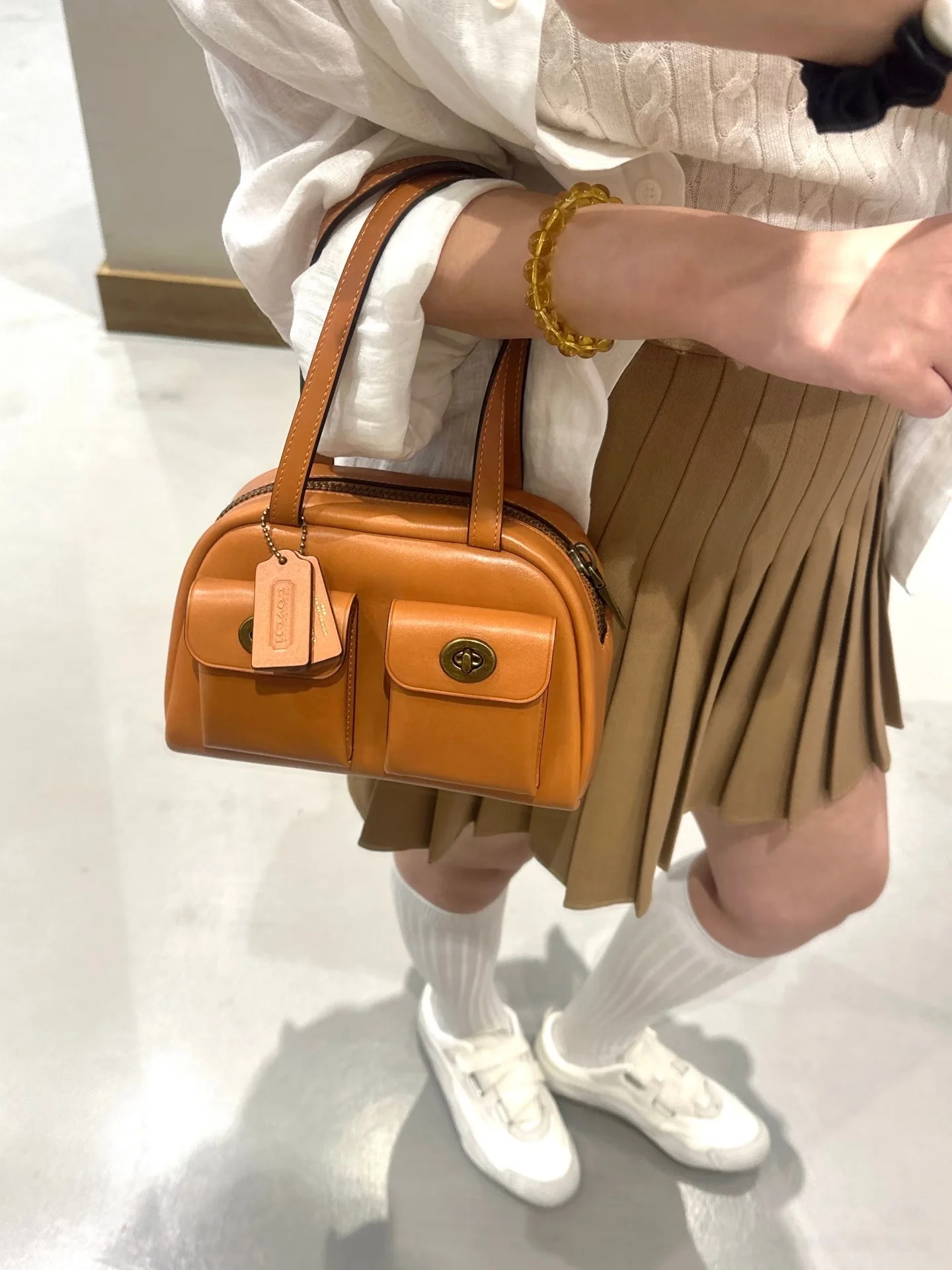 

2025 New Retro Hobo Underarm Bag Women's Genuine Leather High-End Lightweight Luxury Commuting Bowling Boston