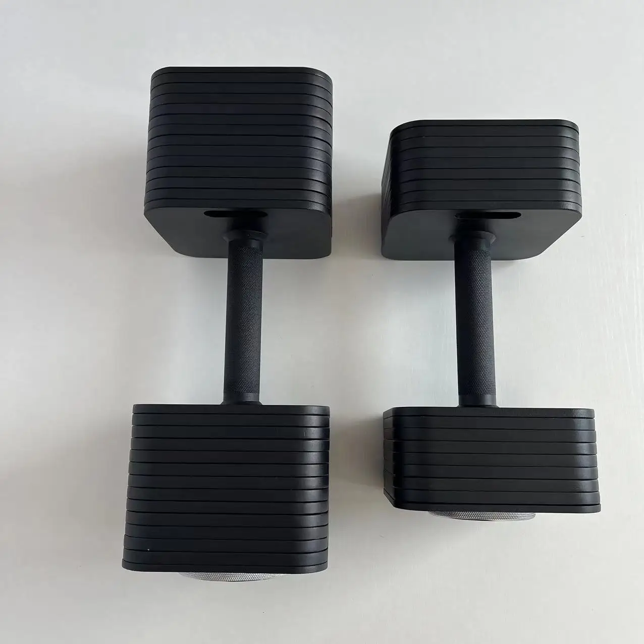 

Upgraded New Style Square Adjustable Dumbbell High Quality Quick Adjustment Detachable 3 All in One Dumbbell Set