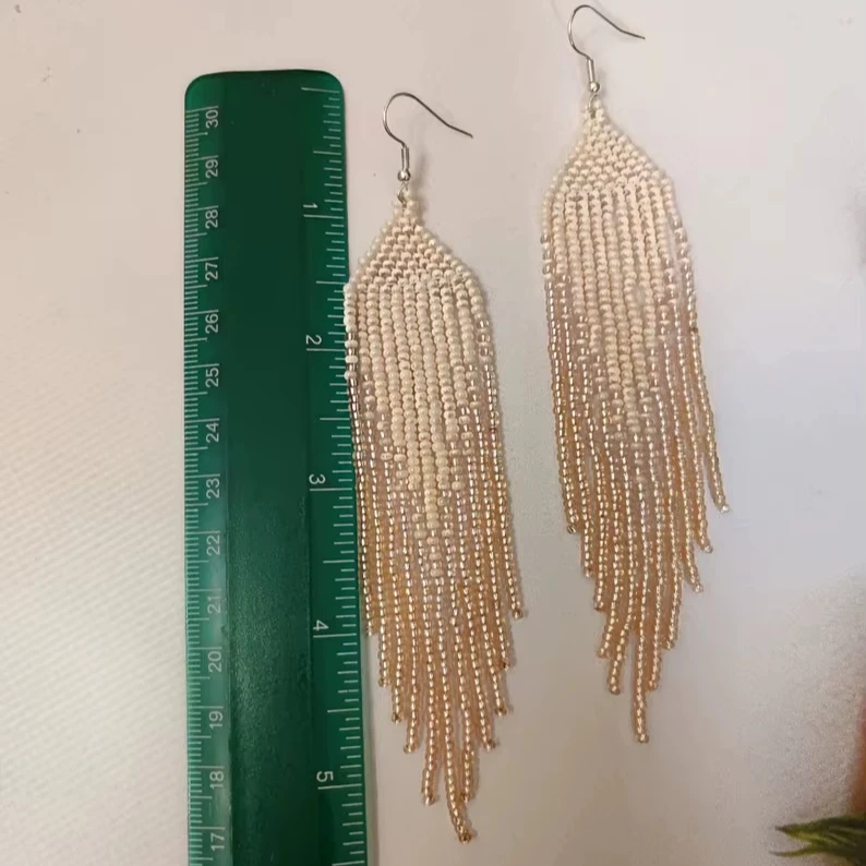 Beaded earrings Tassel Geometry Gradient color Bohemia female Trend Simple female Hand-woven Alloy Rice bead earrings