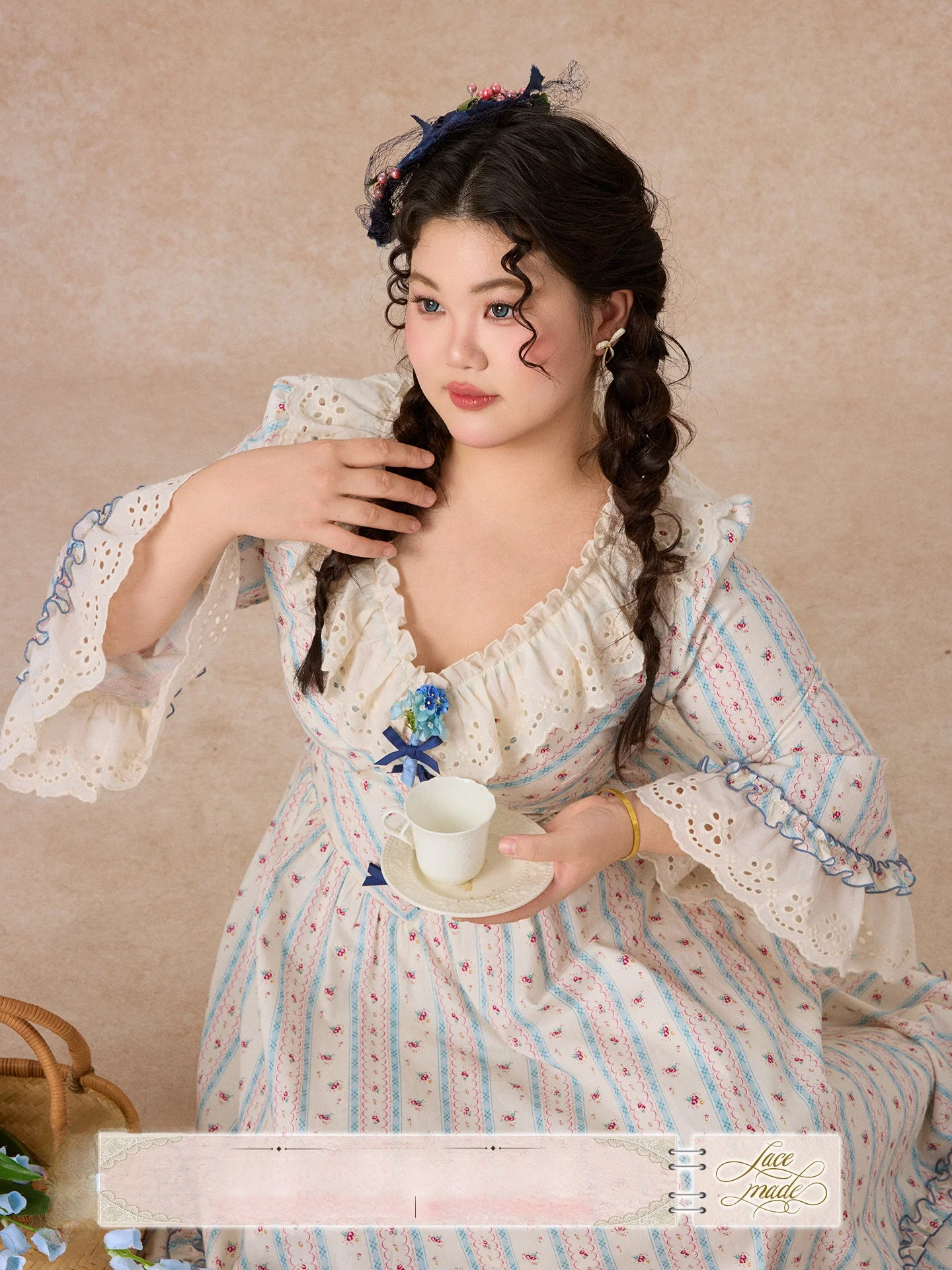 

Large Size Floral Print Cotton Dress Morning Versailles Country Style A-Line Skirt V-Neck Zipper Back Casual Long Dress