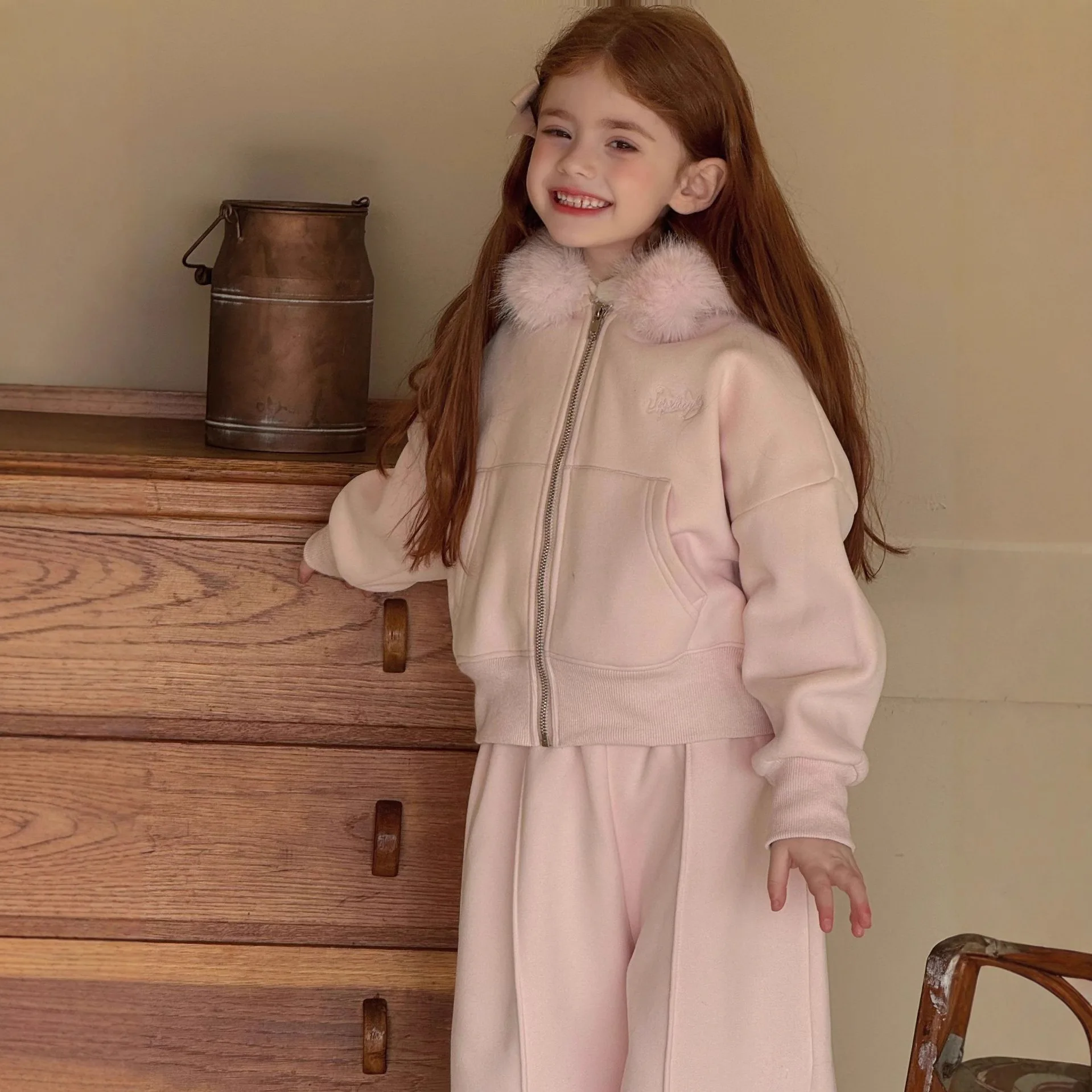 2025 الخريف الشتاء ملابس الأطفال الأطفال القدم ملزمة مجموعة بناطيل رجالي الكورية الفتيات سميكة أفخم عادية قطعتين مجموعة #4