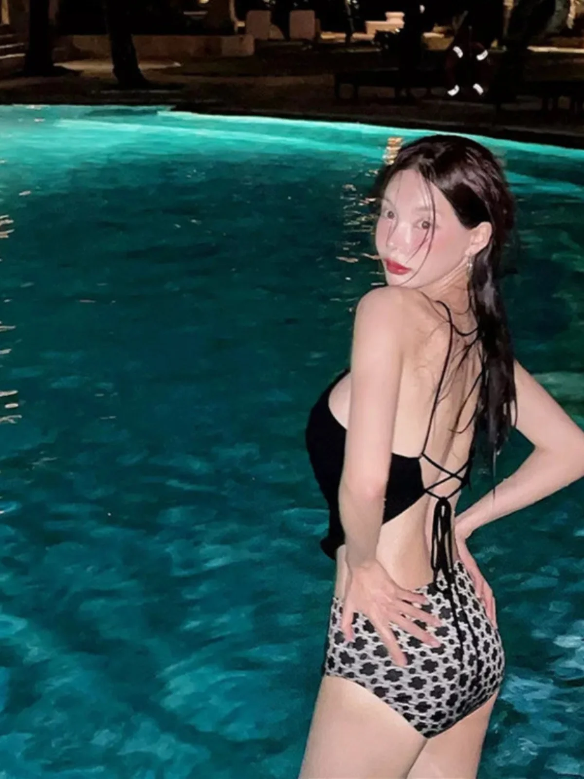 New Korean Sle Women's Bikini Sexy Bal Small Chest e Split Faionable Cross-Border Hot Spring Swimming Suit