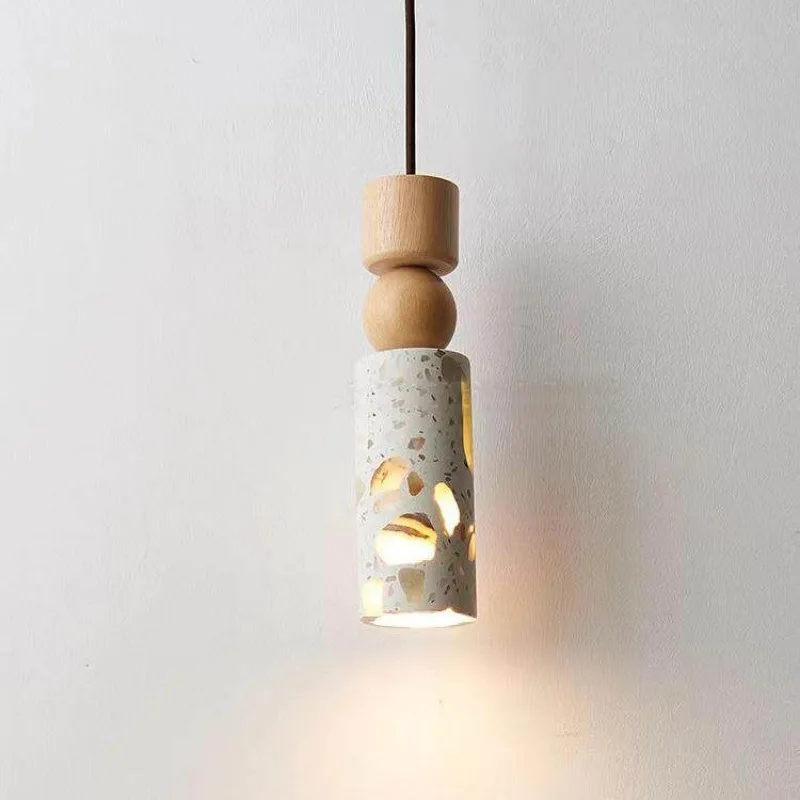 Japanese wabi-sabi style bedroom bedside chandelier, French-style vintage hotel and homestay atmosphere creative and individual