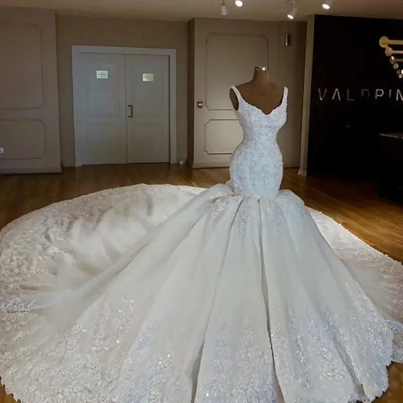 

Customized Dubai Mermaid Wedding Dresses Sweetheart Beads Lace Appliques Gowns Fabulous Chapel Train Tulle African Dress