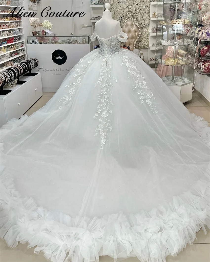 New Sparkly White Quinceanera Dresses Ball Gown 2024 Bead Diamonds Appliques Birthday Dress Vestidos Ruffles Tiered Customized 