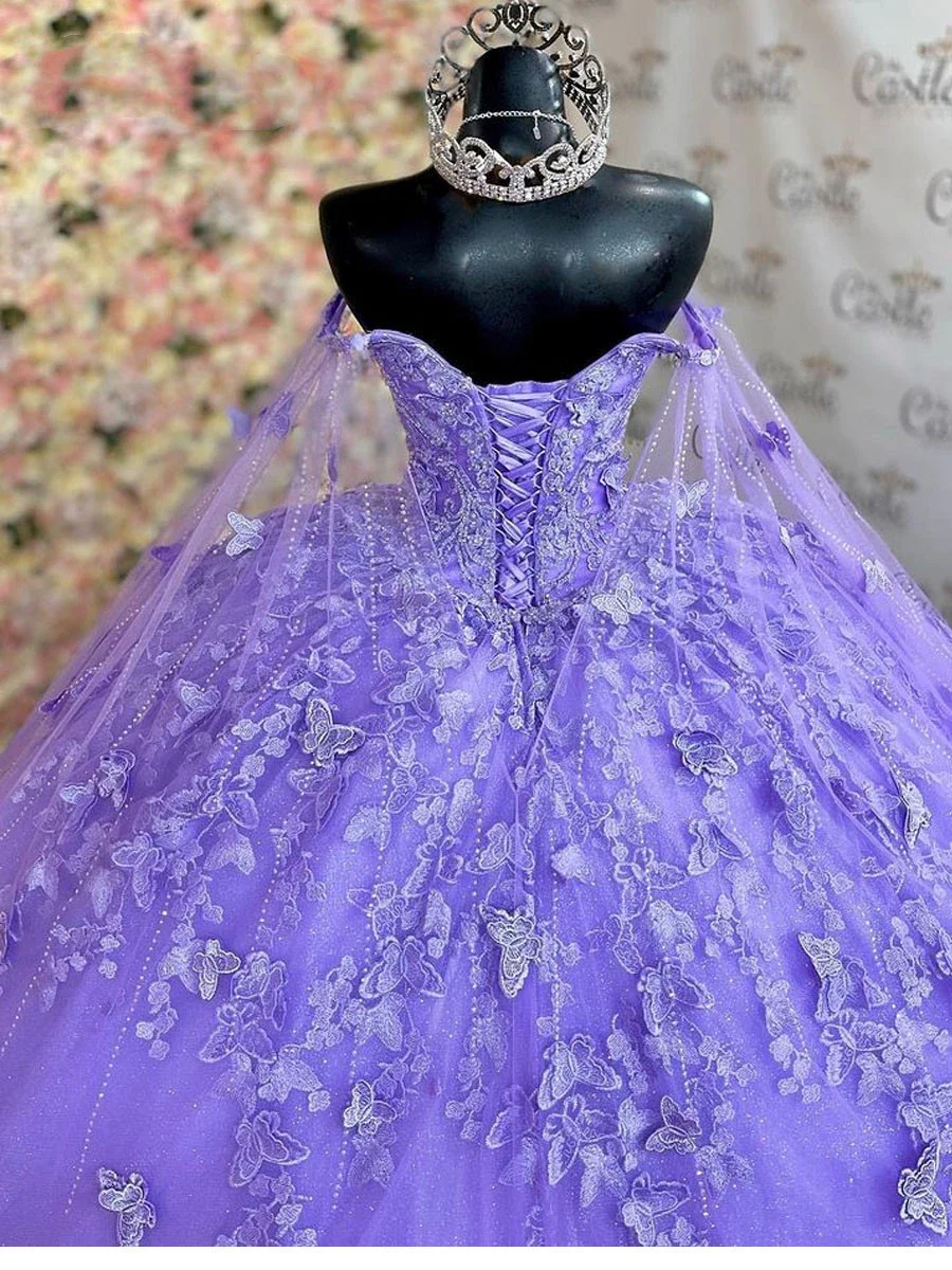 ANGELSBRIDEP-vestido De princesa lavanda lila para quinceañera, con capa envolvente, encaje De mariposa, para graduación, 15 años