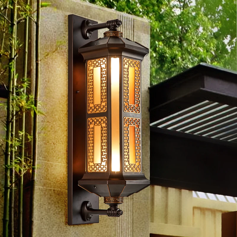 Medieval outdoor wall lamp Waterproof garden lamp Chinese outdoor balcony lamp Exterior wall  on both sides of the door of