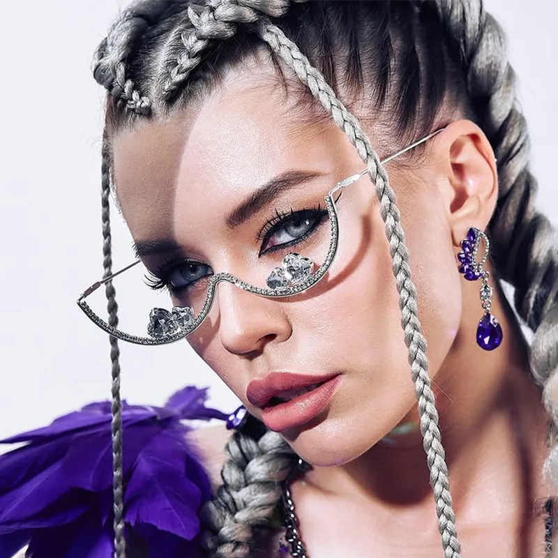 Designer Luxury Rhinestone Double Heart Glasses Frames Women Y2K Fashion Face Jewelry For Cosplay Dance Party Prom 2026