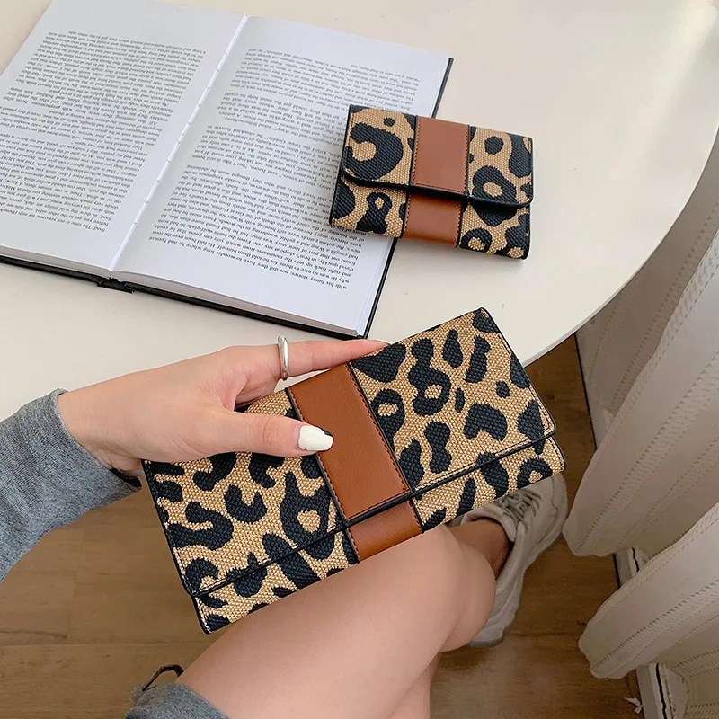 Fashion Long Short Wallet Youth Personality Leopard Pattern Small Clutch Bag European American Retro Flap Coin Purse Card Holder