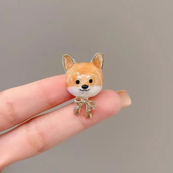 2024 New Cute Yellow Shibainu Dog Enamel Pins for Women Girls Oil Dropping Animal Brooches Kids Jewelry Accessories Gift