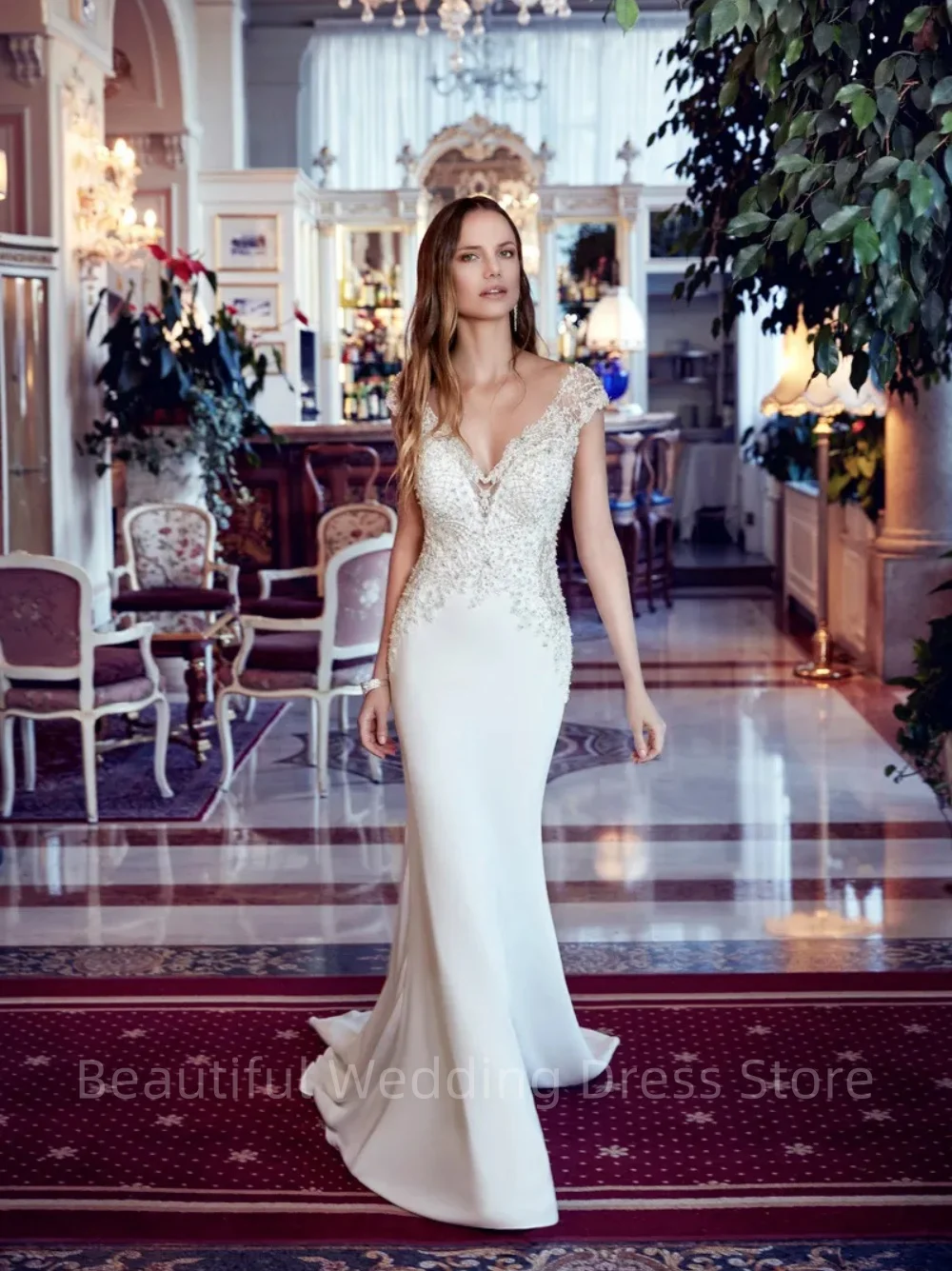 Vestidos de novia de sirena de satén con cuello en V elegantes, Apliques de encaje, cristales de cuentas, Espalda descubierta, tren de corte, vestidos de novia de boda personalizados