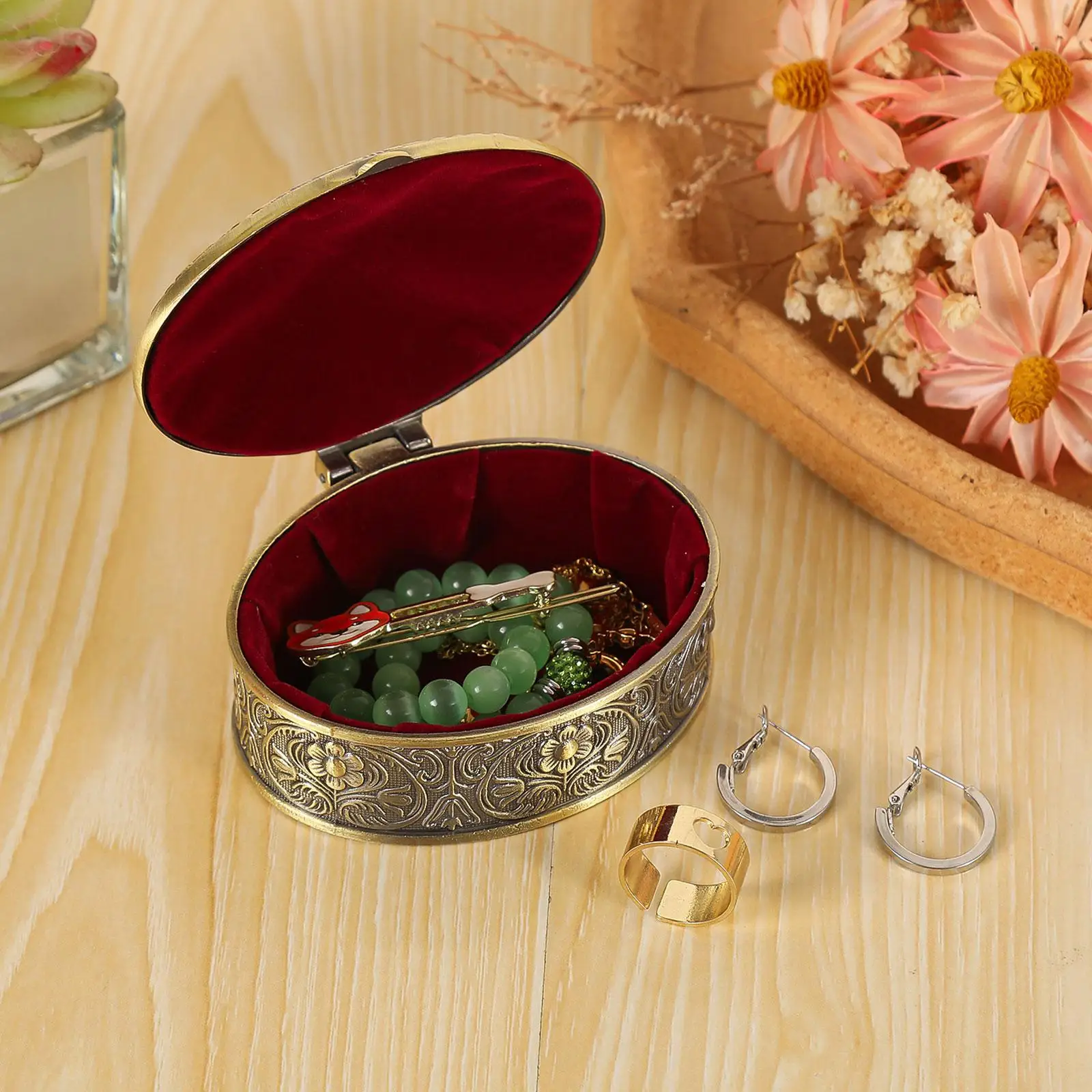 Jewelry Box Lightweight Oval Shape Zinc Alloy Large Capacity Versatile Display Box Storage Case Holder for Rings Girlfriend