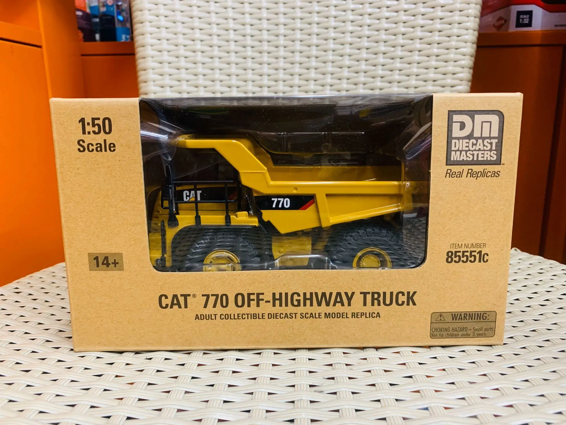 770 Off-Highway Truck 1/50 Scale DieCast Model DM85551 New Box