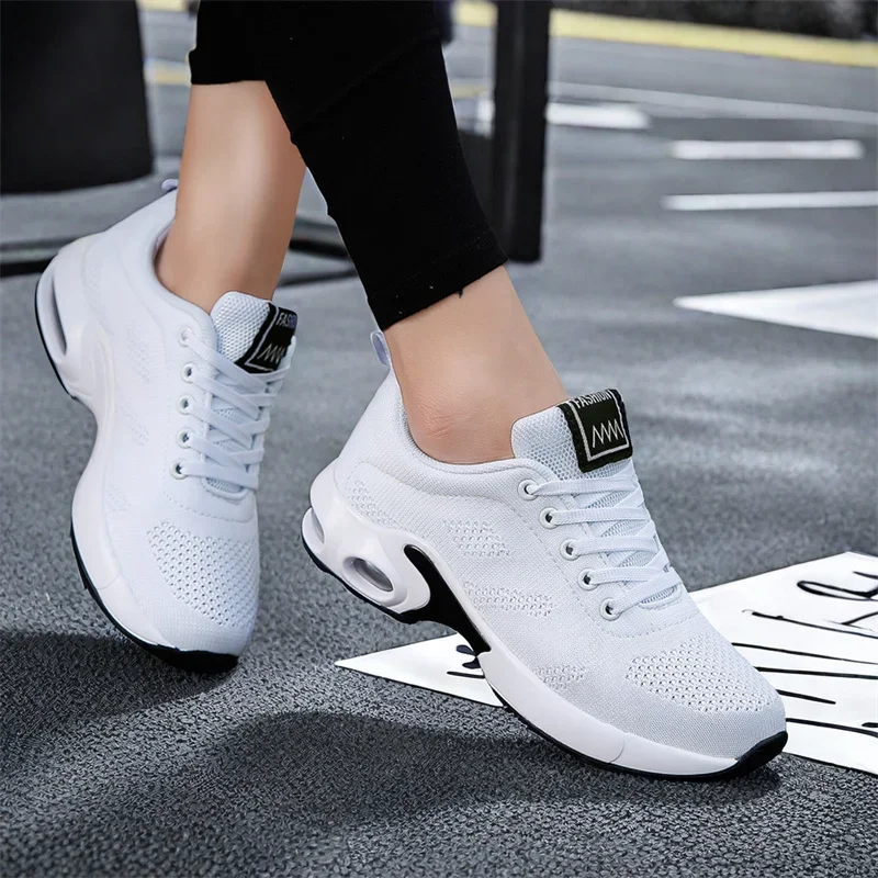 Big Size Women's Shoes Winter 2024 Training Exercise Chic And Elegant Woman Shoes Round Toe Women's Sneakers Trend 2024 Tennis