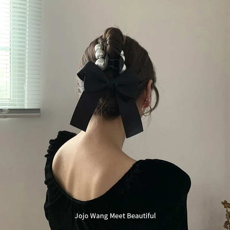 

Black hair grab hairpin, hair accessories, shark clip, back of head headgear
