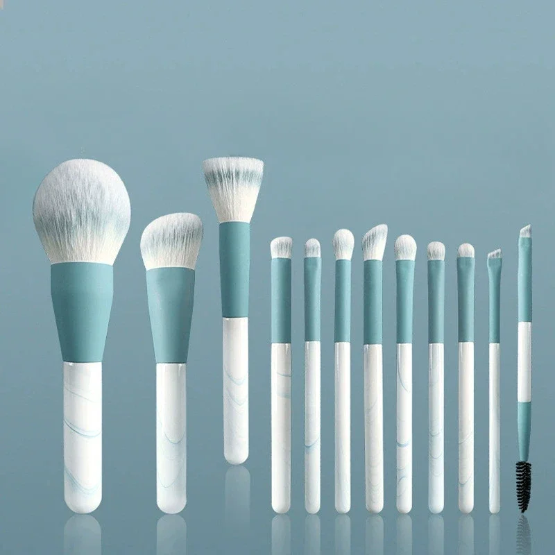 Atacado 12 pçs conjunto de pincéis de maquiagem ferramentas de maquiagem em pó ultra macio iniciante ponto blush escova corretivo escova faca borda delineador