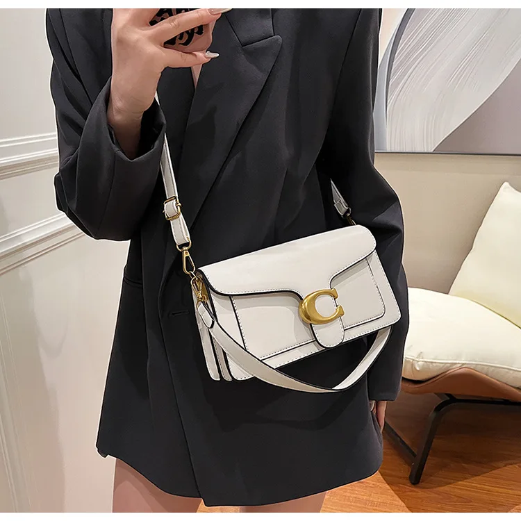2026 Nieuwe Modieuze Dames Handtas van Hoge Kwaliteit, Effen Kleur, Schoudertas, Multi-Layer, Reistas, Enkelvoudige Crossbody Tas