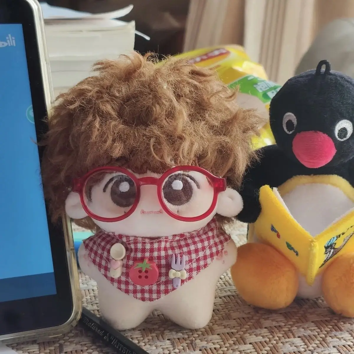 Figurines d'anime en peluche Idol Mark de 10CM, beau garçon Cosplay, joli sac à dos pendentif étoile de mer, jouets corporels, cadeaux pour les amis Fans