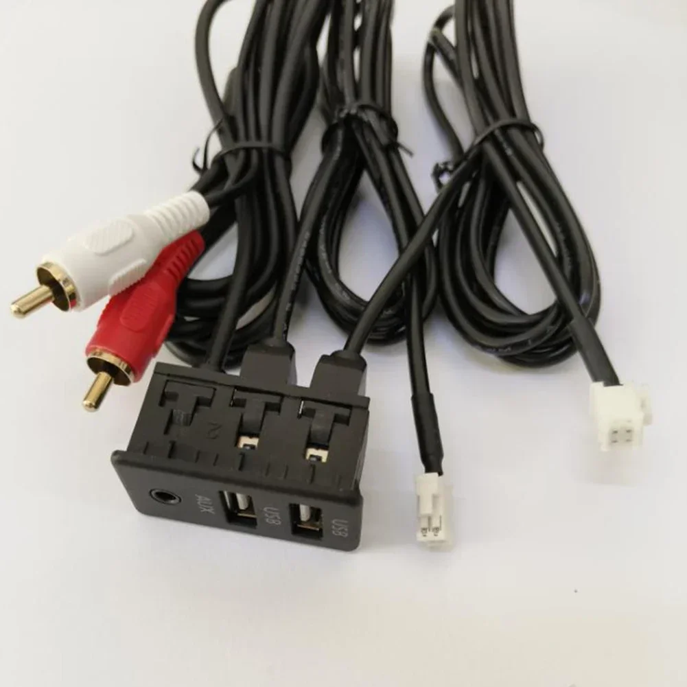 Podwójne gniazdo USB+AUX do montażu na desce rozdzielczej samochodu Podwójny port USB+AUX Przedłużacz interfejsu panelu 145 cm Adapter kabla Akcesoria samochodowe
