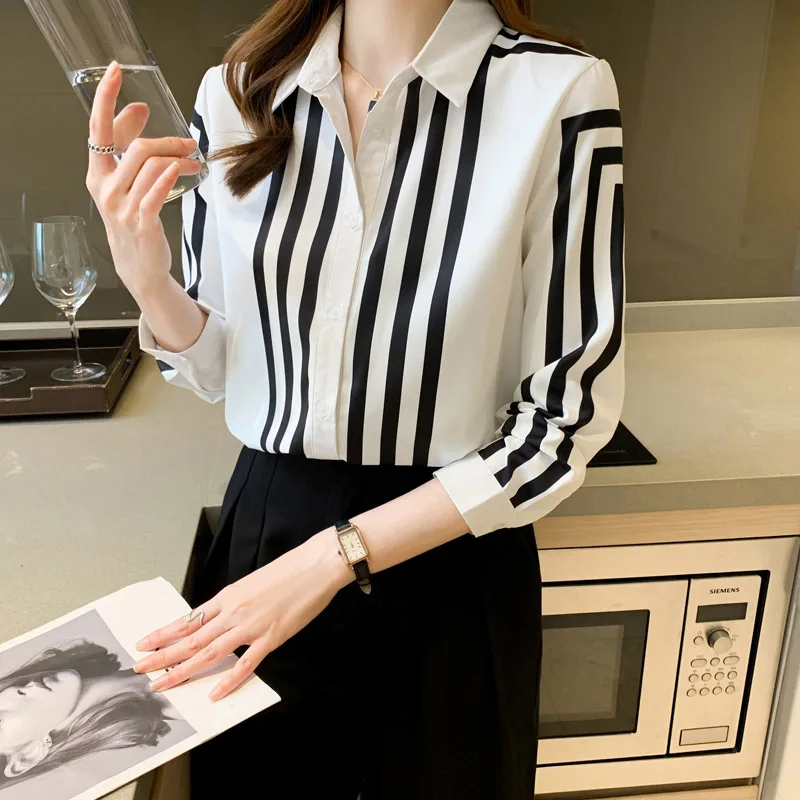 Women Black Striped Fashion Chiffon Shirt Elegant Casual Loose All-match Blouse Office Lady Simple Tops Button Vintage Shirts