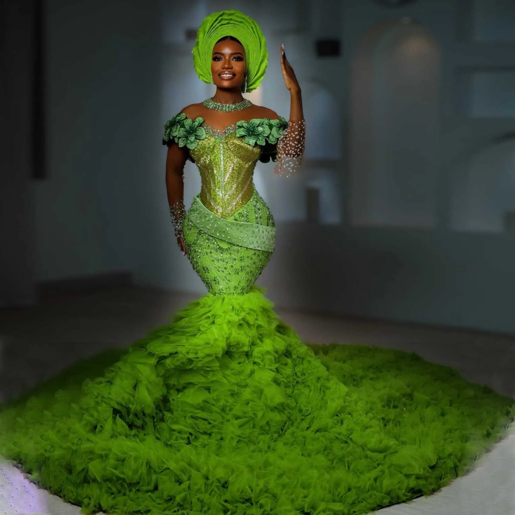 

Великолепное африканское свадебное платье, традиционное свадебное платье, расшитое бисером многоуровневое тюлевое платье для свадебной вечеринки, нигерийское платье на день рождения 2026