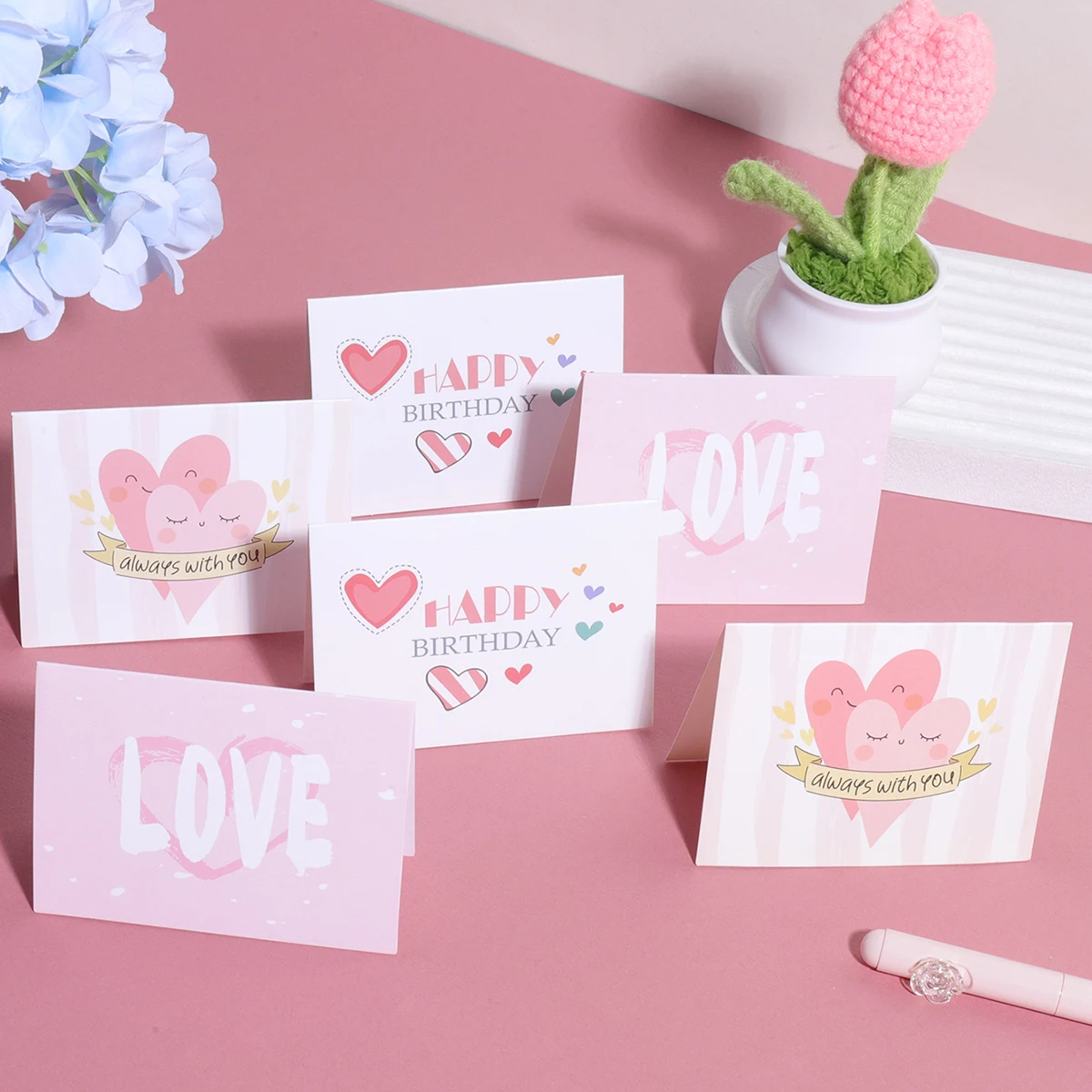 

Открытки на день рождения ко Дню святого Валентина10, костюм, карты с узором в виде сердца, могут написать пожеланиями дня рождения и экспресс-эмоции.