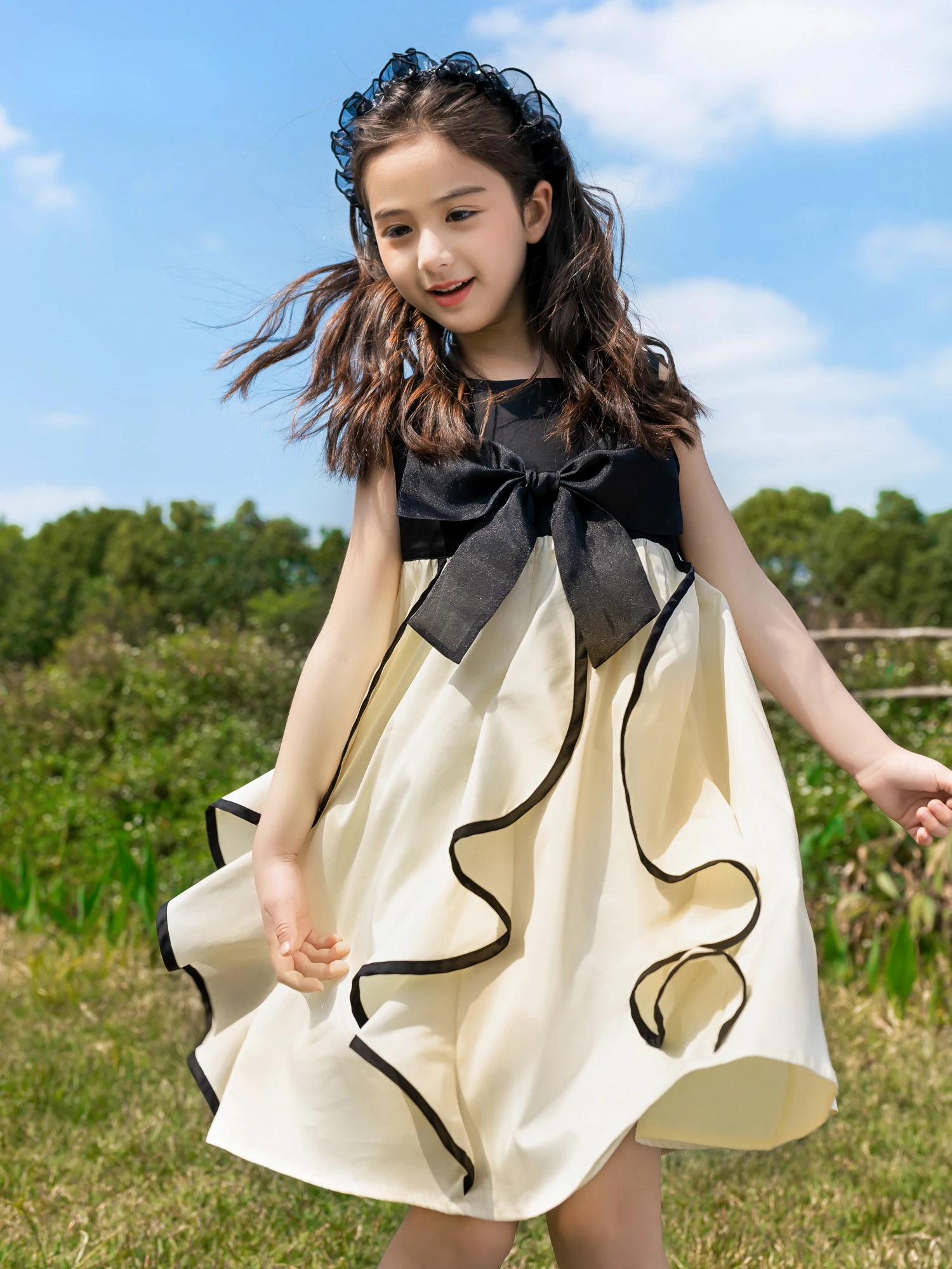 

Girls' High-End Dress