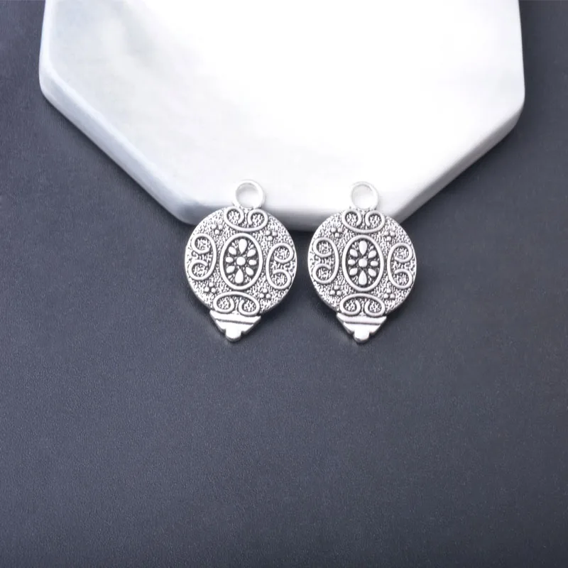 10 Stück/Set Ethnische Antike Silber- und Goldfarbene Anhänger Herz Blätter Schmuckzubehör Geometrische Blume Boho Anhänger DIY Damenohrringe – Detail 11