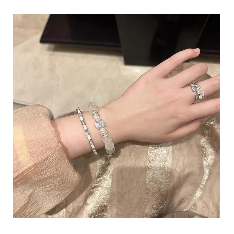 

[Bright Blue Moon] White Moonlight Crystal Bracelet Women's High-end Exquisite Fashion White High-value Retro Temperament Bracel