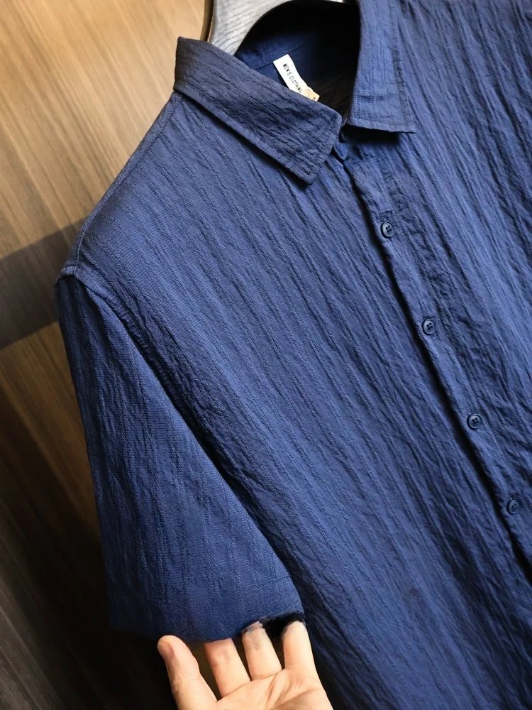 Summer Men's Pure Color Lightweight Floral Short Sleeve Shirt Stand Collar Modern Style Fashionable Pleated Vertical Stripe T...