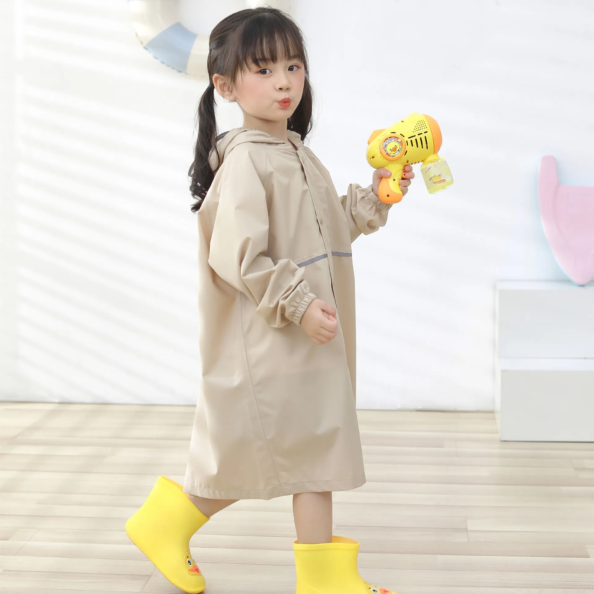 Stylish Comfortable Raincoat for Children Lightweight Special Ponchos ForPrimary School Students Raincoats Children\'s Raincoats