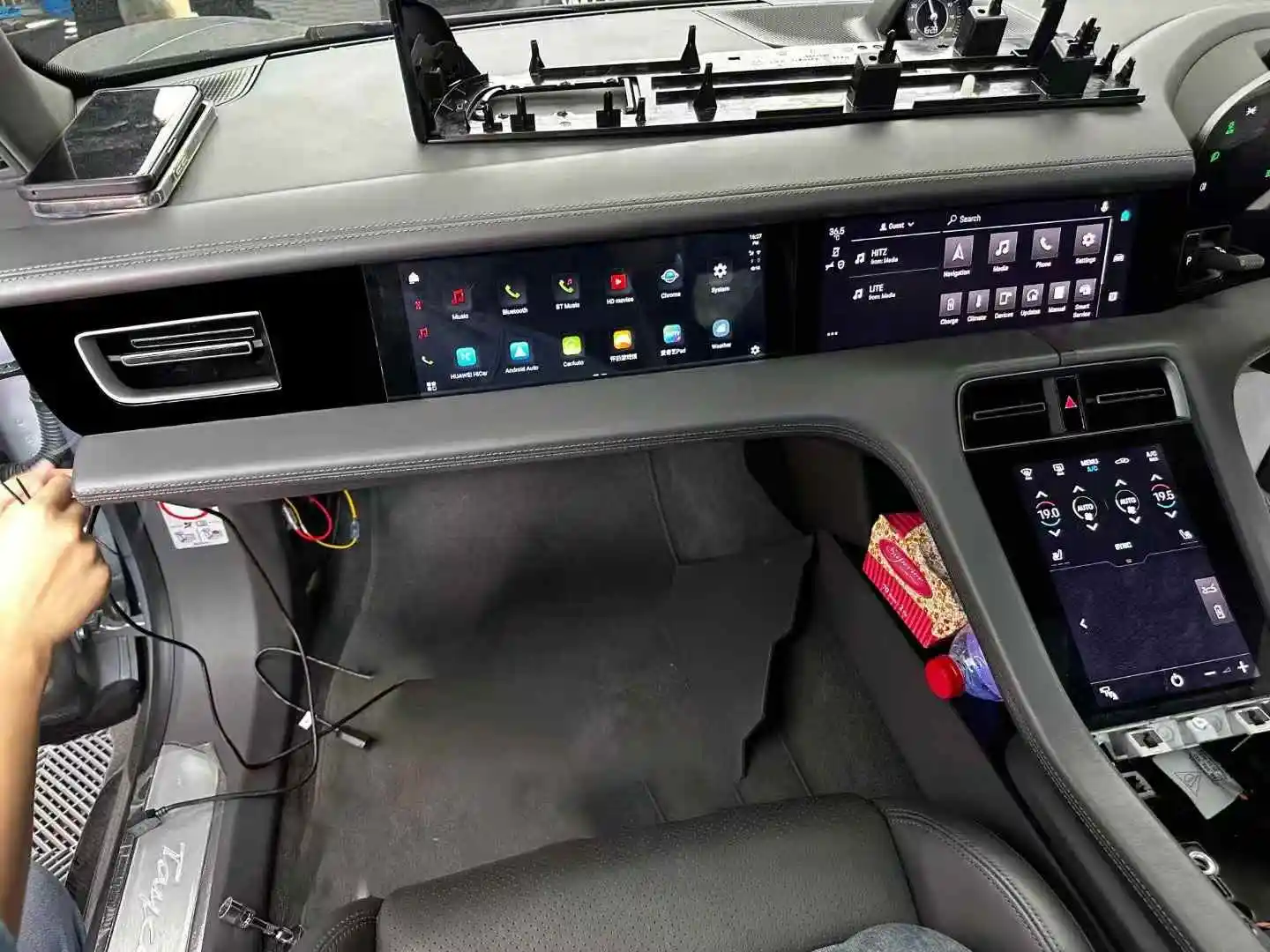 Car Auto Radio GPS Navi Stereo Multimedia Player For Porsche Taycan 2019-2025 RHD Right Hand Android Co-pilot Carplay Head Unit