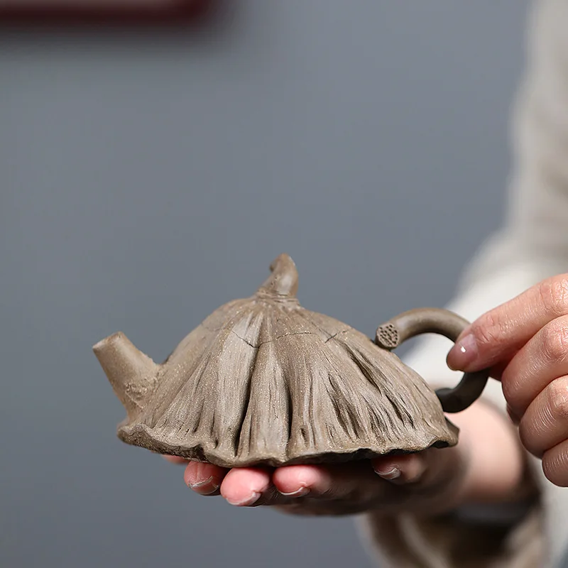 Creative Yixing Original Clay Handmade Teapot With Internal Ball Hole Available For Wholesale Starting From One Piece Lotus