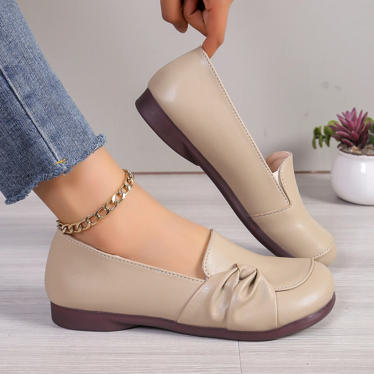 Damen Slip on Leder Slipper Frühling Herbst Mode Balletts chuhe Damen lässig runde Zehen niedlichen Wohnungen Krankens ch wester Schuhe Turnschuhe