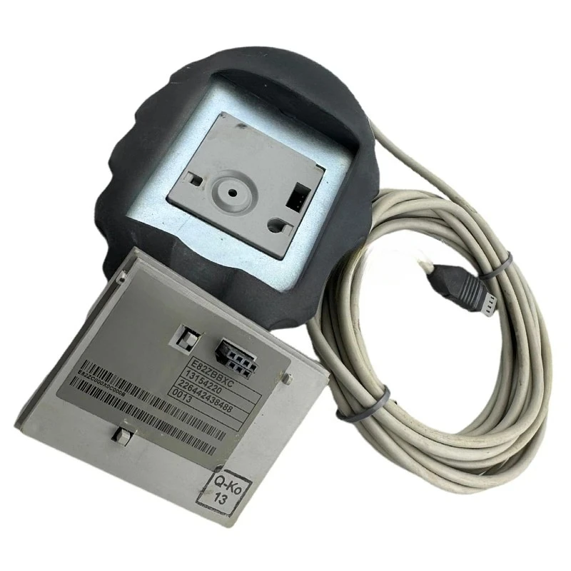 Applicable to  elevator door machine server E82ZBBXC 13154220 elevator remote control, brand new and original