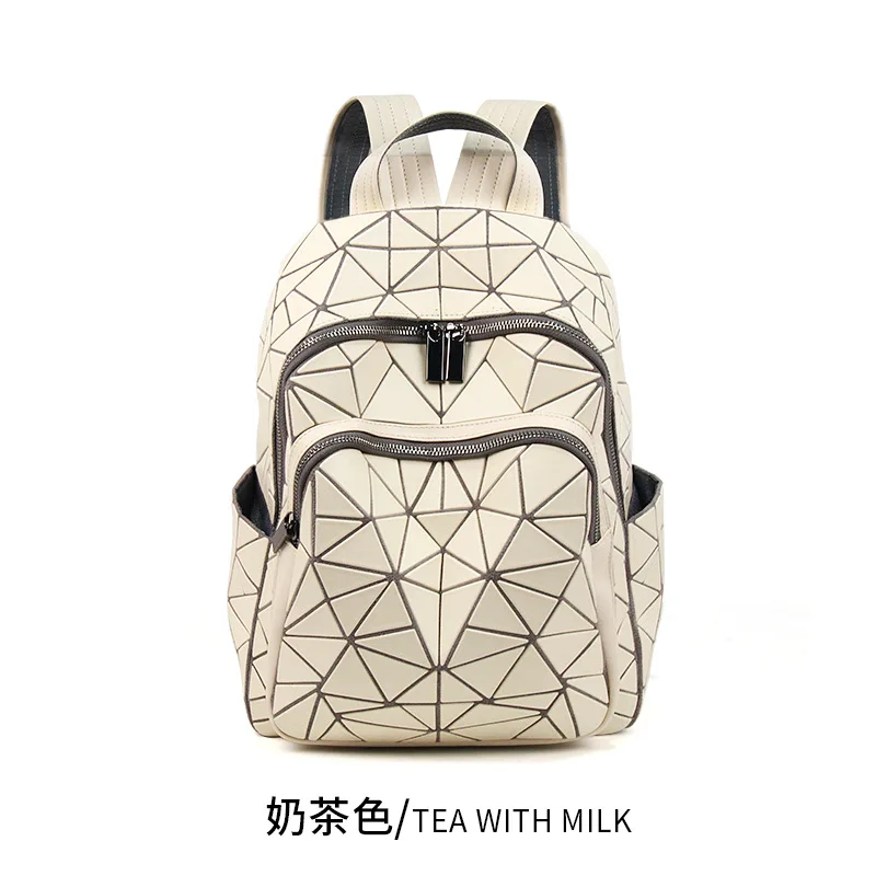 

Women's Geometric Diamond Backpack Large Capacity Lightweight Water-Resistant Daypack School College Structured Casual Bag